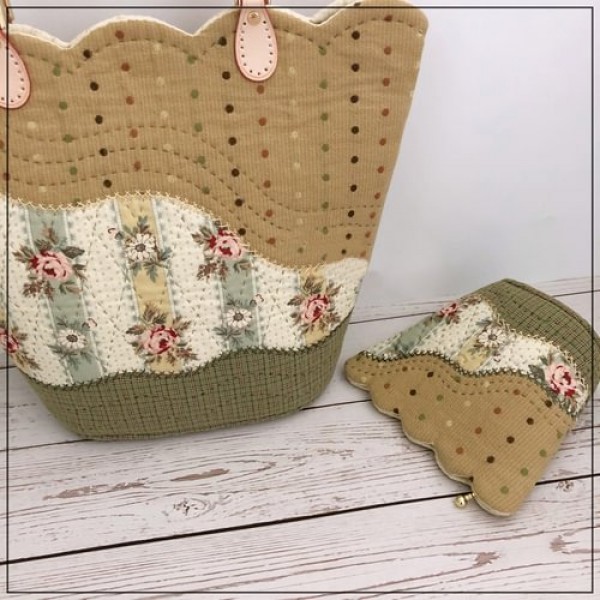 Scalloped Lace Handbag Pattern Template —With Tutorial